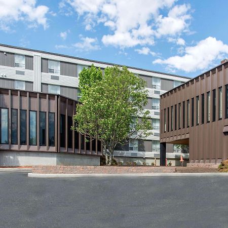 Quality Hotel & Suites Gander Exteriör bild