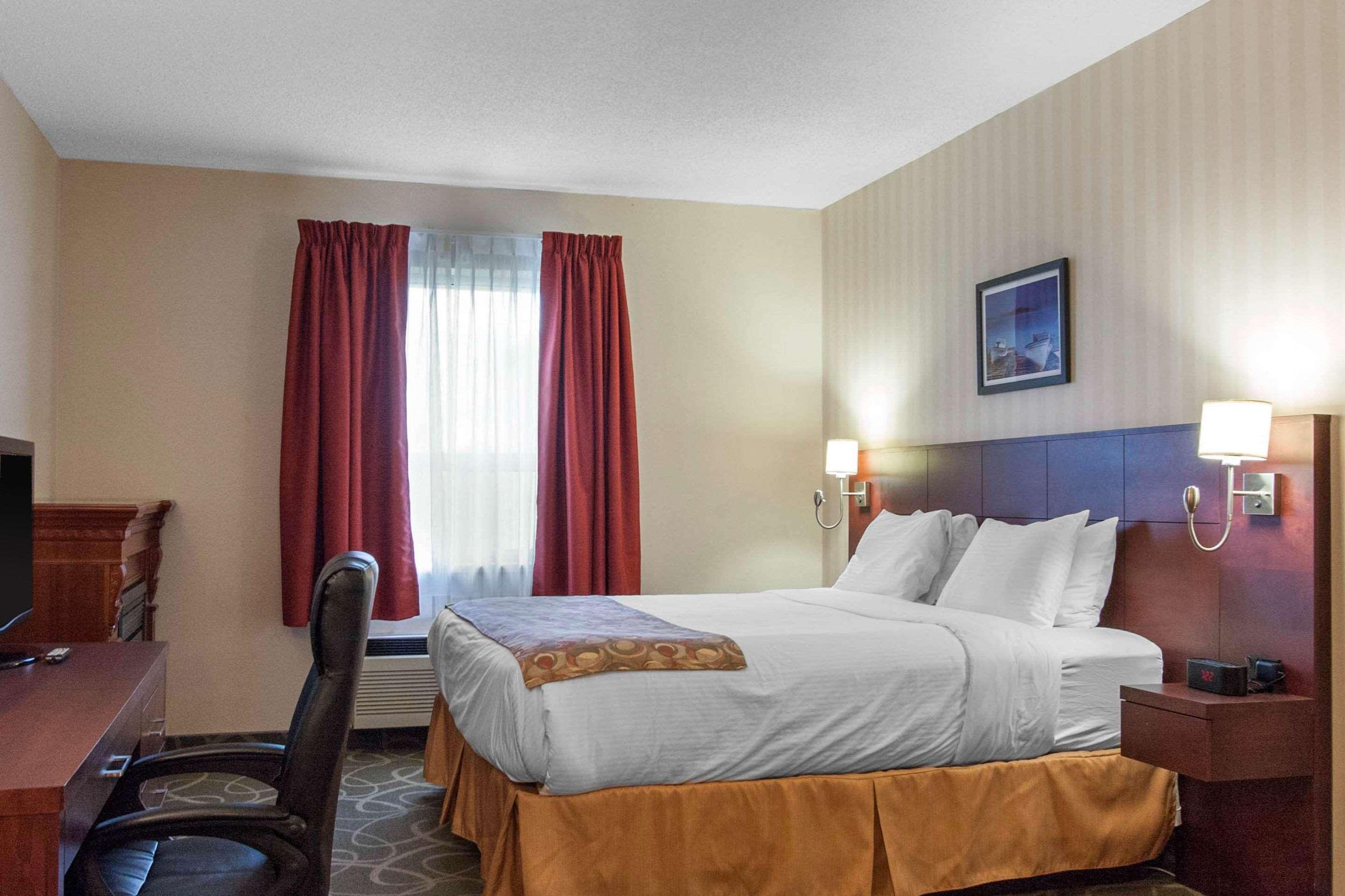 Quality Hotel & Suites Gander Exteriör bild